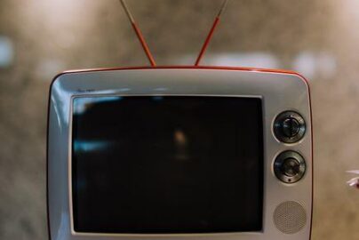 What Is the Best HDTV Antenna for Clear, Free TV?